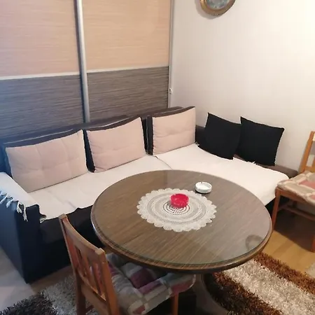 Апартаменты Kenny *